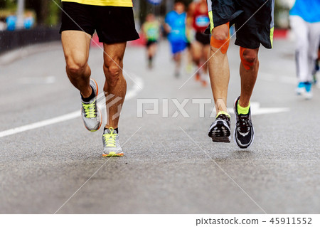 feet two men runners feet two men runners 45911552
