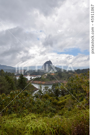 La PiedradelPeñol 45911867