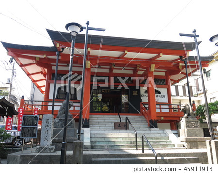 Kagurasaka's Zenkoku-ji Temple (main hall) 45911913