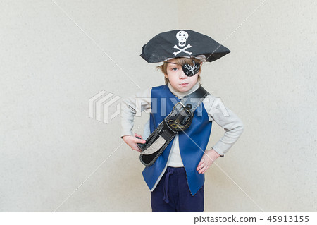 child boy playing pirate child boy playing pirate 45913155