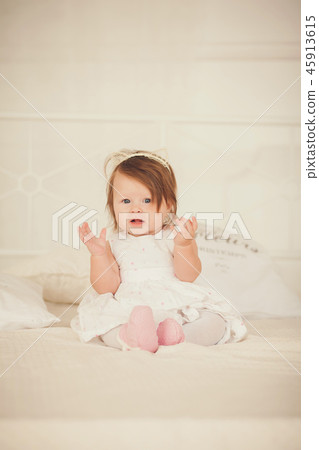 portrait adorable baby portrait adorable baby 45913615