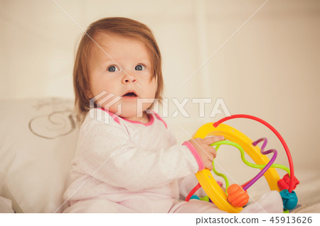 beautiful little girl beautiful little girl 45913626