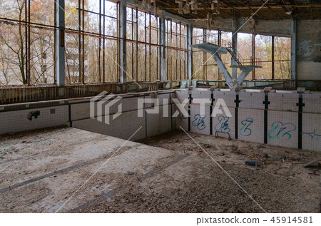 Swimming pool Azure in dead ghost town of Pripyat 45914581