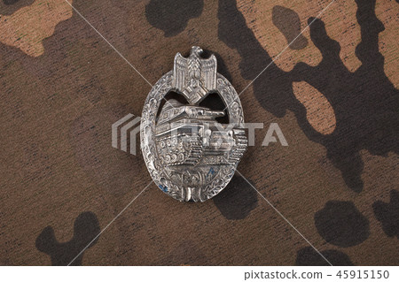 General Tank Assault Badge - german nazi award General Tank Assault Badge - german nazi award 45915150