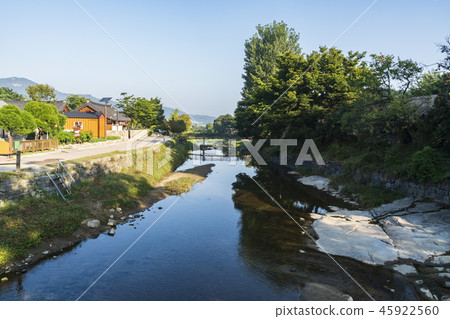 永川市牙山村,永川村,忠南市 永川市牙山村,永川村,忠南市 45922560