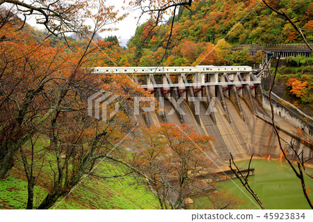 Miyashita Dam 45923834