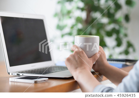 Business woman desk work Business woman desk work 45926435