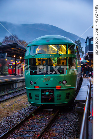 亞洲日本九州由布院之森電車Asia, Japan, Kyushu Tram 45927498