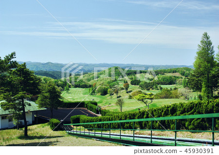 Golf course elevator (closed) 45930391