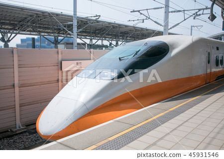 台灣台灣高速鐵路新竹孝之站高鐵/高鐵車輛 45931546