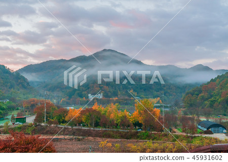 Landscape of serene rural dawn sunrise 45931602