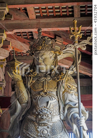 東大寺大佛堂 45932704