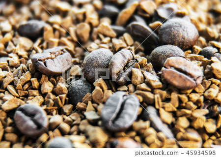 coffee beans and freeze-dried coffee produce 45934598