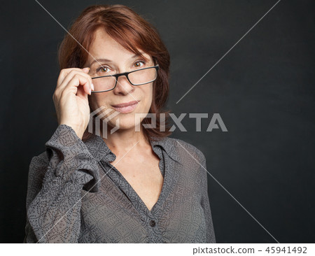 Smart business woman in glasses 45941492