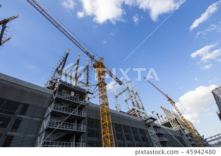 Multi-storey building under construction  45942480
