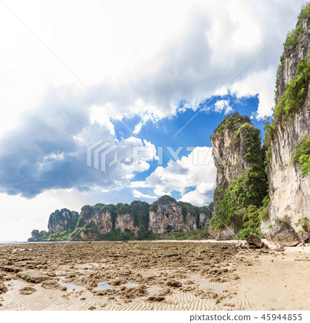tropical karst rocks perfect for climbing Tonsai tropical karst rocks perfect for climbing Tonsai 45944855