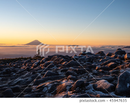 Amitabayama峰會在初冬 45947635