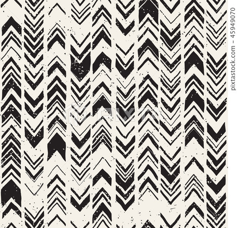 Seamless hand drawn style chevron pattern in black and white. Abstract vector background 45949070