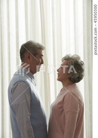 senior senior 45950300