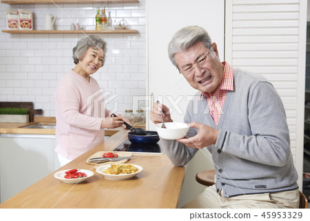 前輩 前輩 45953329