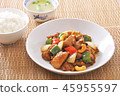 Stir fried chicken and cashew nuts 45955597