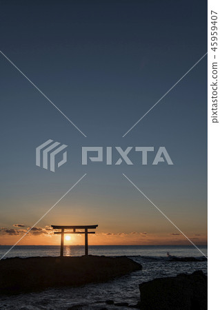 大洗海岸的朝日 大洗海岸的朝日 45959407