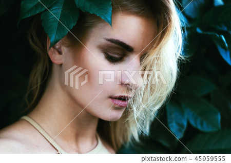 Portrait of a girl with gorgeous hair Portrait of a girl with gorgeous hair 45959555