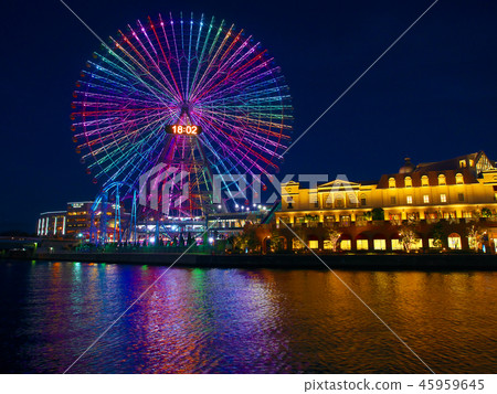 Minato Mirai Cityscape 45959645