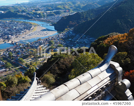 Iwakuni (view from Iwakuni Castle) Iwakuni (view from Iwakuni Castle) 45967260