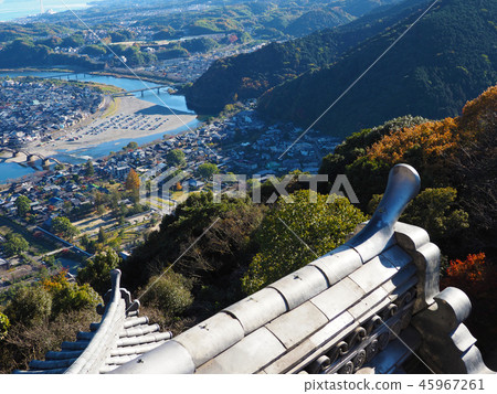 Iwakuni (view from Iwakuni Castle) Iwakuni (view from Iwakuni Castle) 45967261