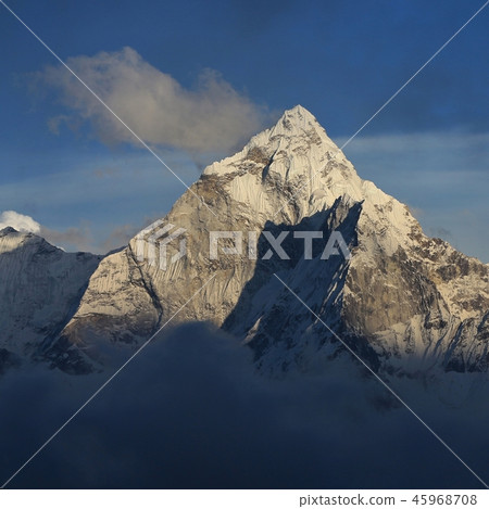 Mount Ama Dablam just before sunset. Mount Ama Dablam just before sunset. 45968708