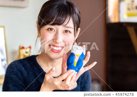 Women's journey Onomichi beckoning cat painting Women's journey Onomichi beckoning cat painting 45974278