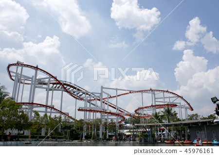 Amusement Park 45976161