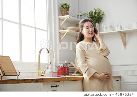 一天的孕婦 一天的孕婦 45976354