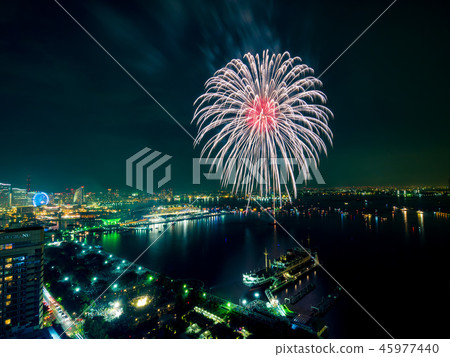 [煙花活動]橫濱閃閃發光的暮光之城 45977440