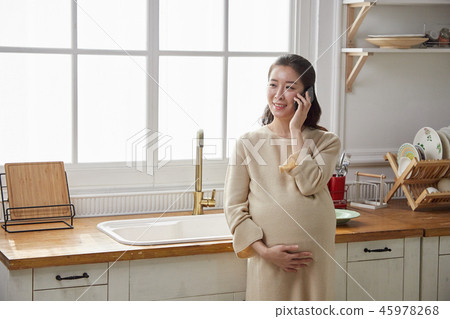 A day of pregnant women A day of pregnant women 45978268