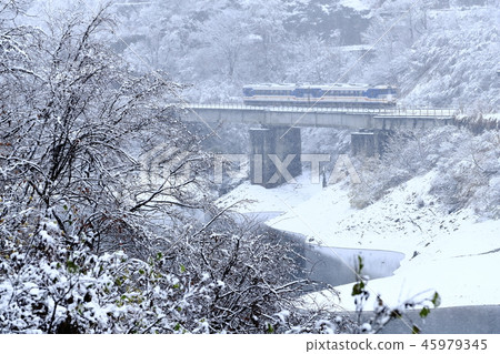 雪域景觀Tadami線 雪域景觀Tadami線 45979345
