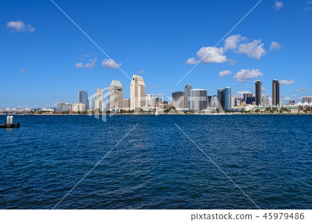 聖地亞哥白天風景 聖地亞哥白天風景 45979486