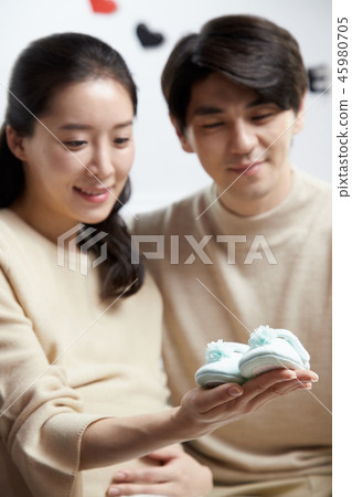 一天的孕婦 45980705