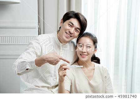 A day of pregnant women 45981740