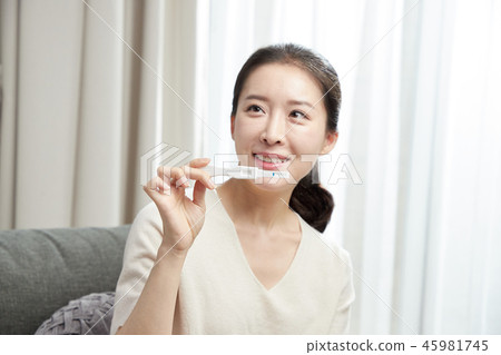 一天的孕婦 45981745