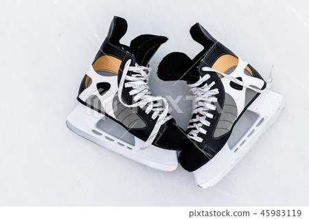 Black ice figure skates 45983119