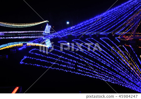Lake Togo/illumination 45984247