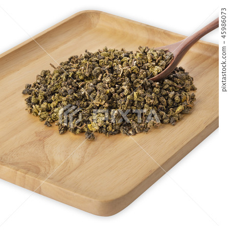 Green tea leaf isolated on white background 45986073