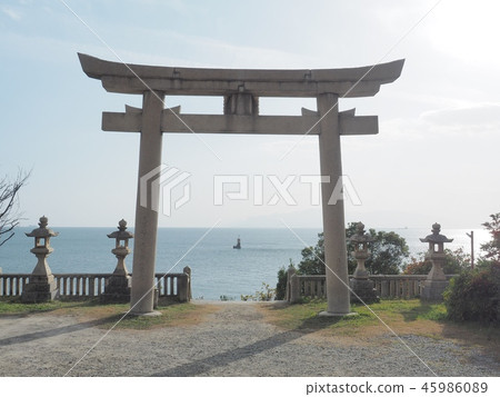 Iwato Hiya Shrine Ako Osaki where the sea can be seen over the Torii 45986089