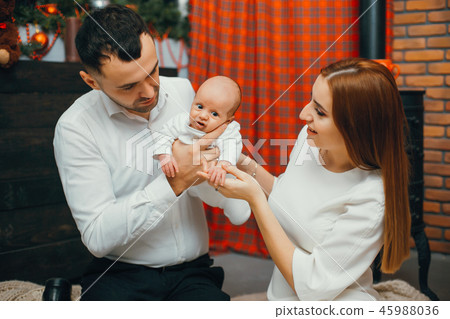 Christmas family 45988036