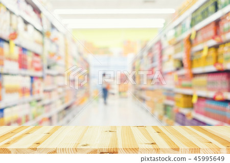 shopping blurred background 45995649
