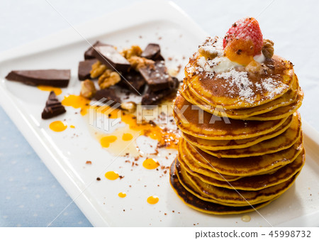 Recipe of sweet pumpkin crepes Recipe of sweet pumpkin crepes 45998732