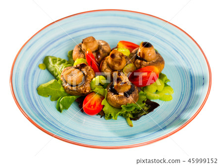 Champignons marinated in soy sauce with balsamic, served with vegetables Champignons marinated in soy sauce with balsamic, served with vegetables 45999152