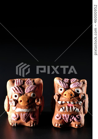 Shisa Shisa 46000952